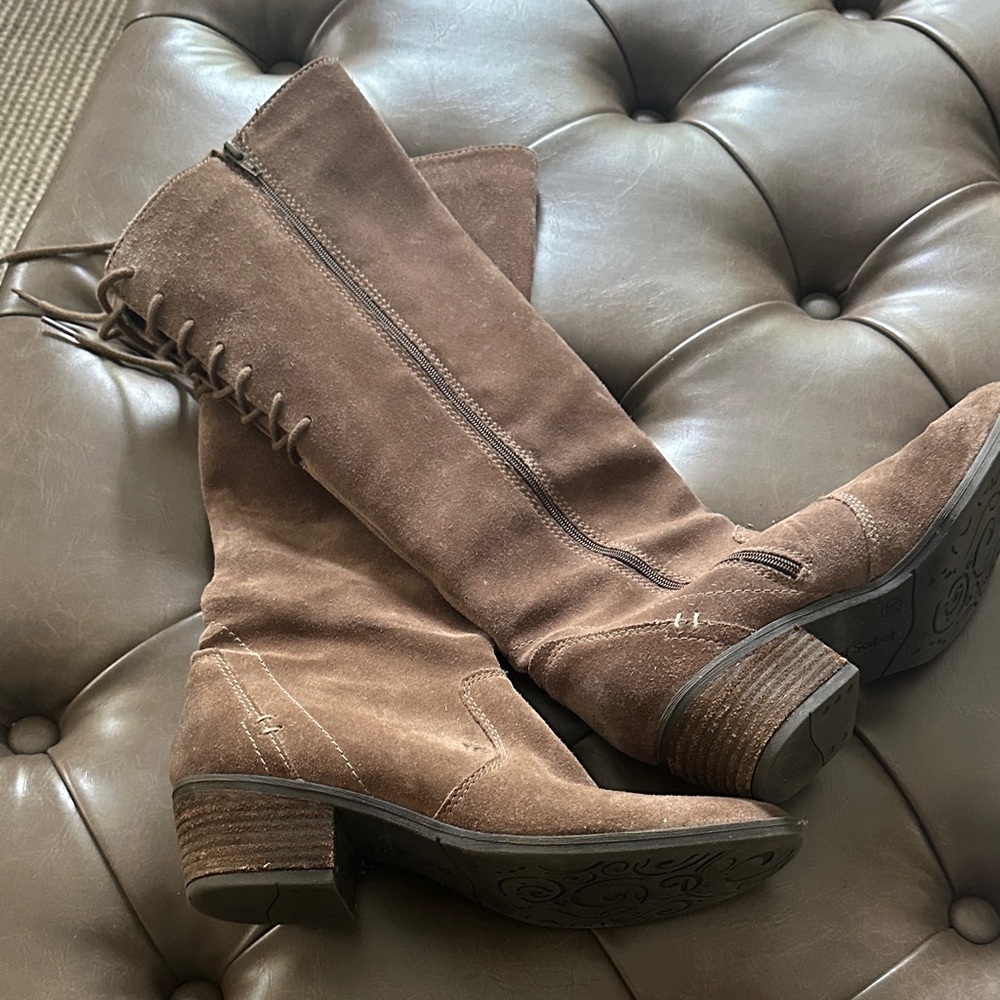 Elegant Brown Suede Heeled Boots. 16 inches tall.